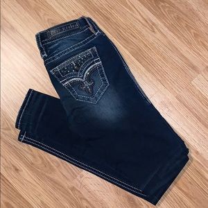 Haile mid-rise skinnies🎉HP 11/2